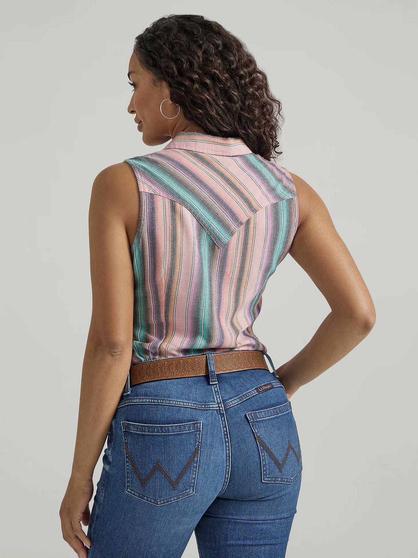 Wrangler Retro Peach Sleeveless Snap Top