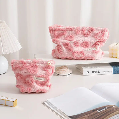 Small Cute Heart Makeup Bag