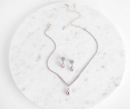A Drop Of Glam Necklace Set