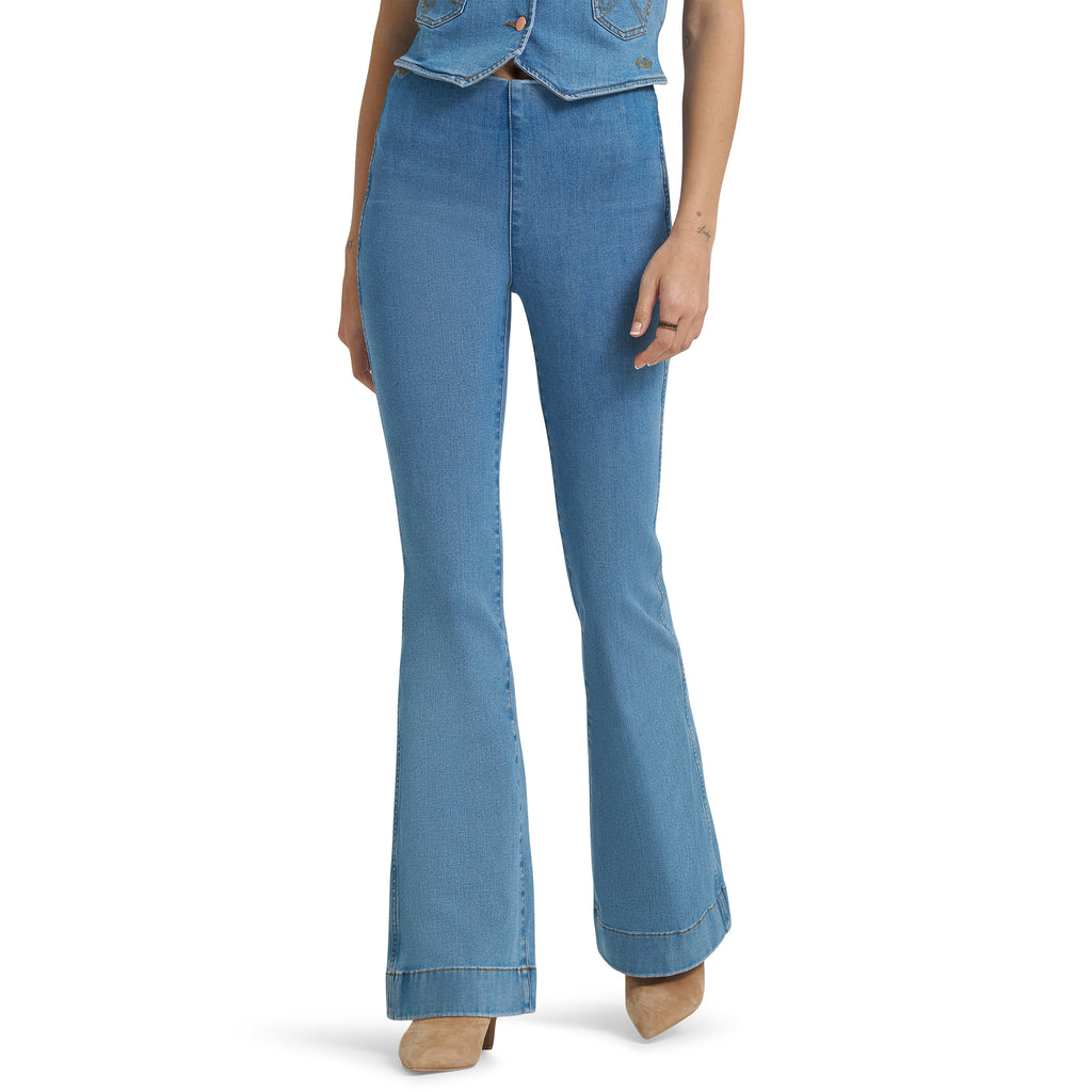 Wrangler Women's Lainey Wilson Pull On Jeans