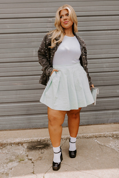 Brilliant And Charming Skirt Curves