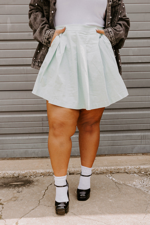Brilliant And Charming Skirt Curves
