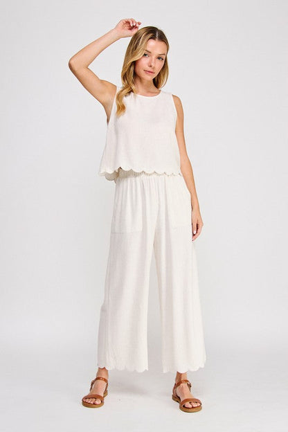 Sunday Stroll Linen Top