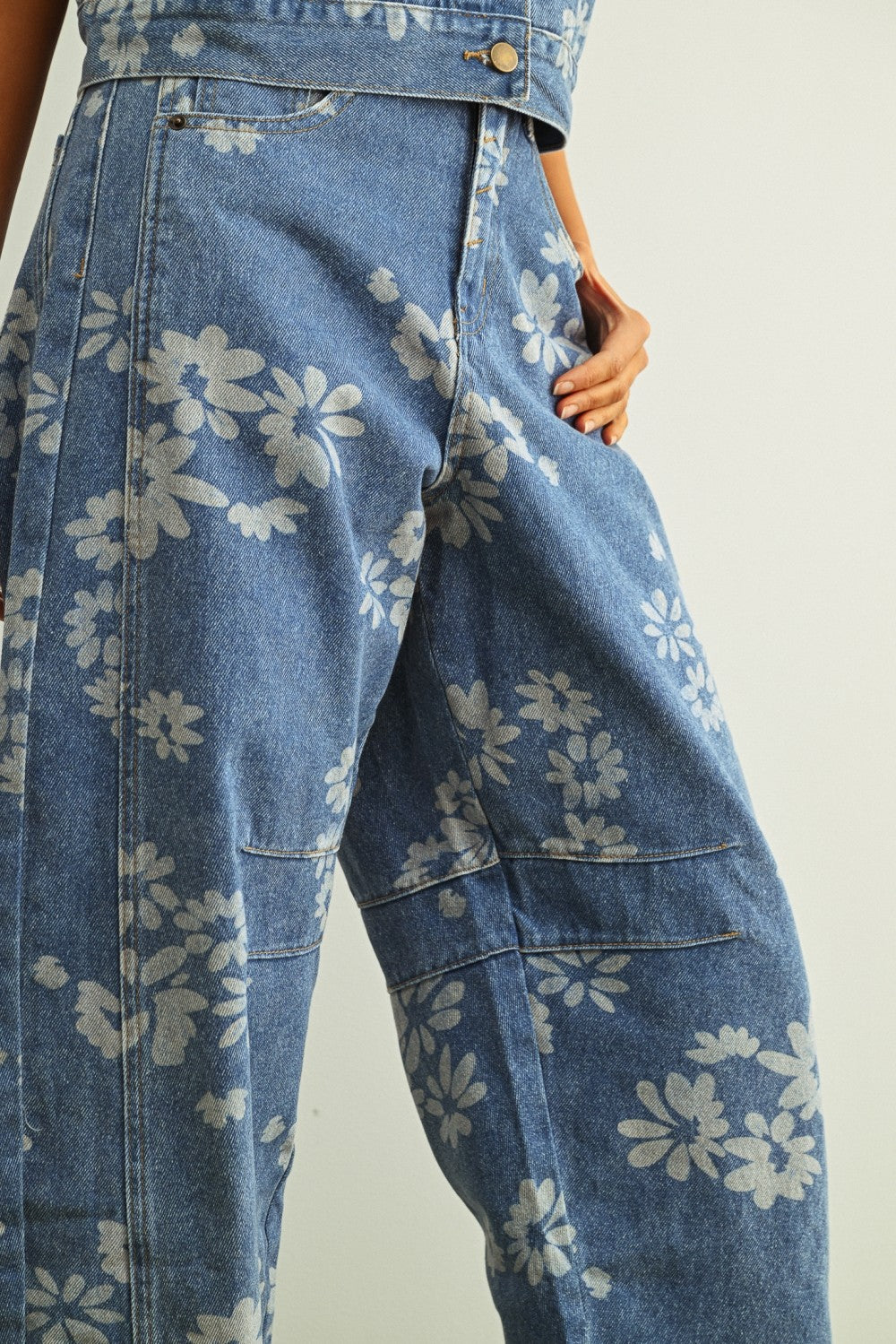 Vintage Bloom Barrel Jeans