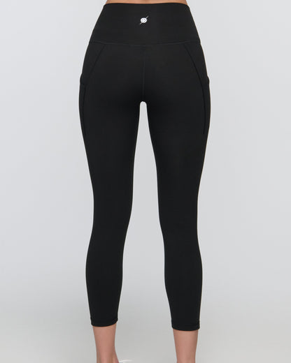 Ada Power Play Leggings w/ Pockets – High-Waist 4-Way Stretch