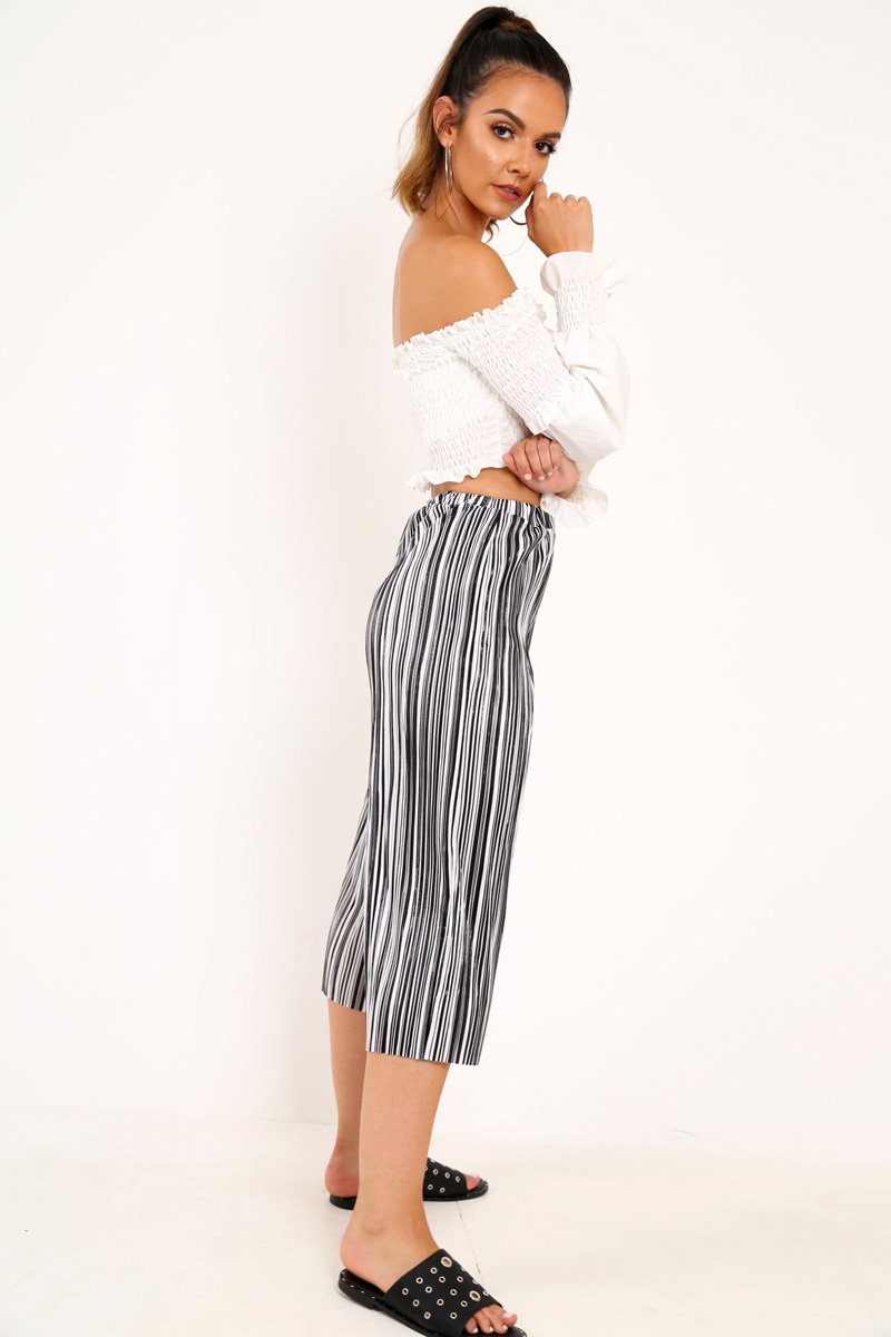 Black And White Stripe Crepe Culottes - Ghada