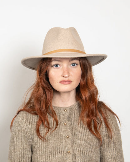 Billie in Tan Marle