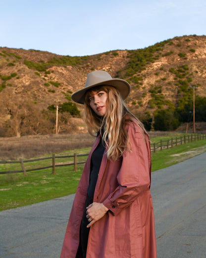 Billie in Taupe