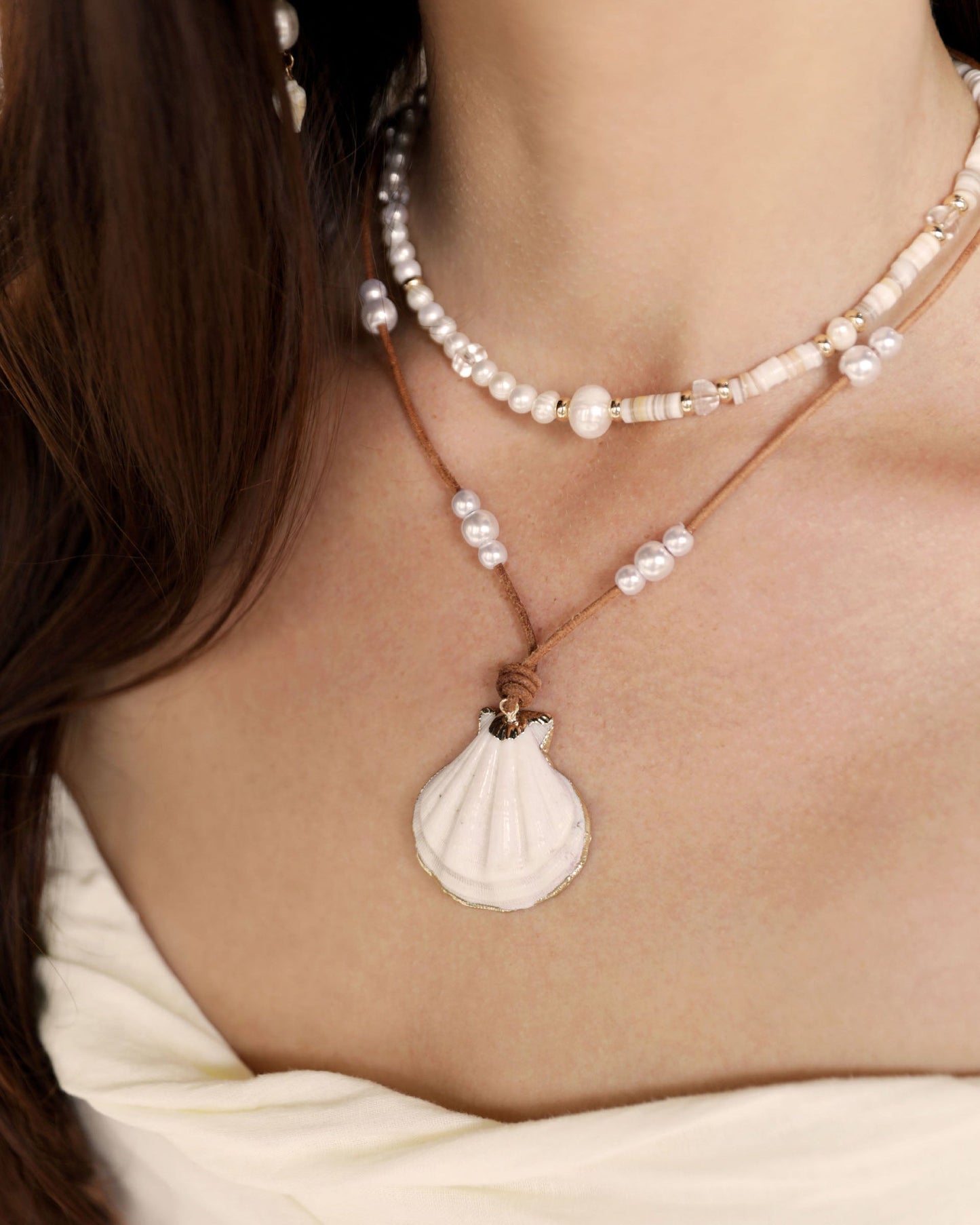 Beach Days Shell Pendant Necklace Set
