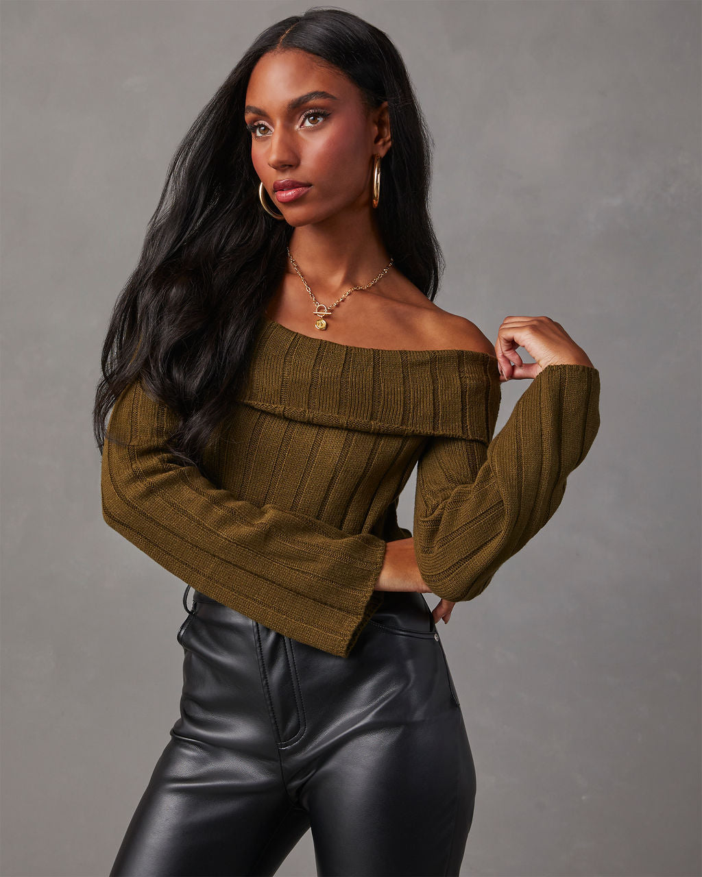 Daphne Off The Shoulder Ribbed Sweater