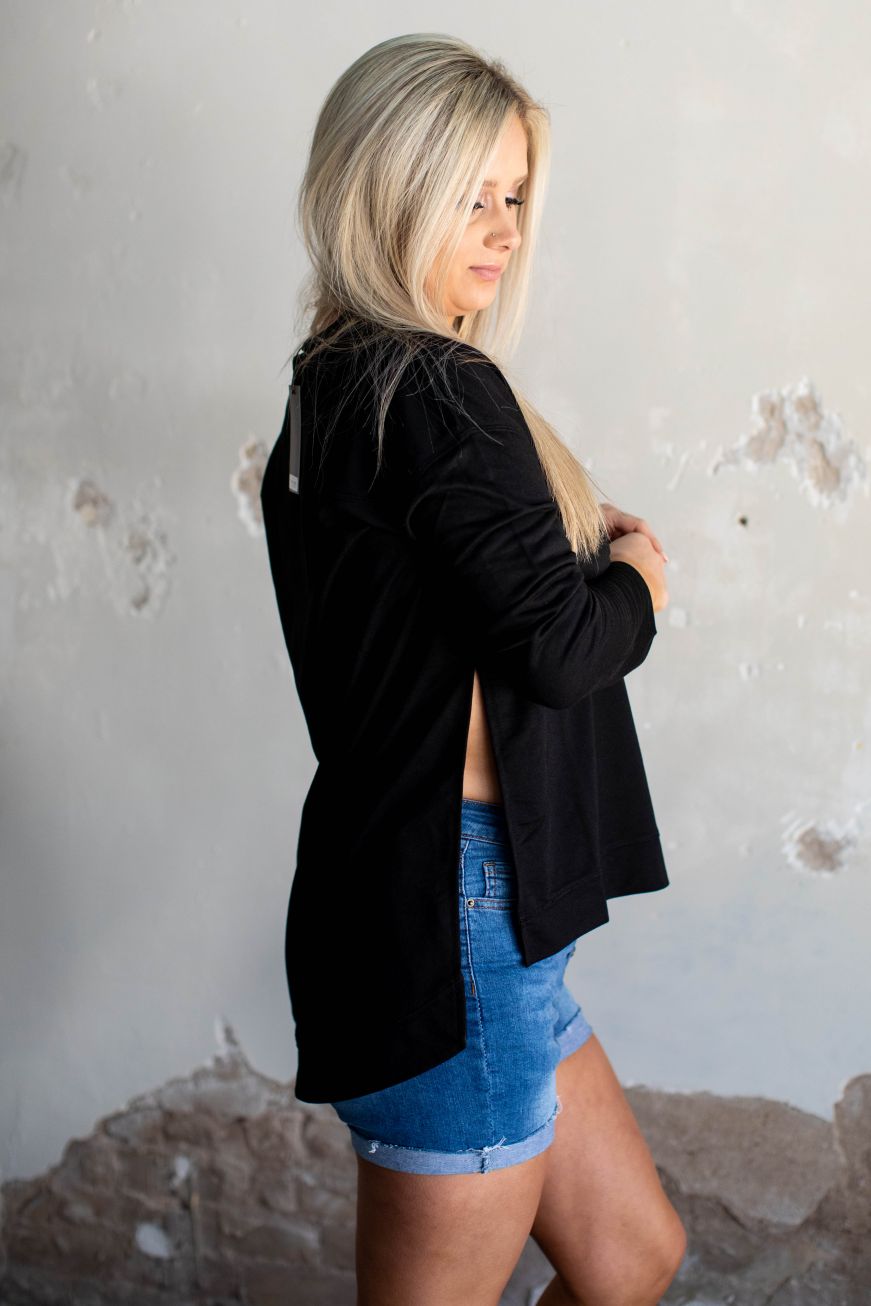 BLACK LONG SLEEVE DROP SHOULDER SIDE SLIT HI LOW PULLOVER